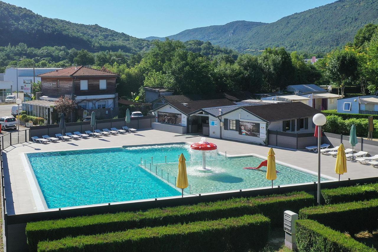 Camping Du Lac Foix Ngoại thất bức ảnh