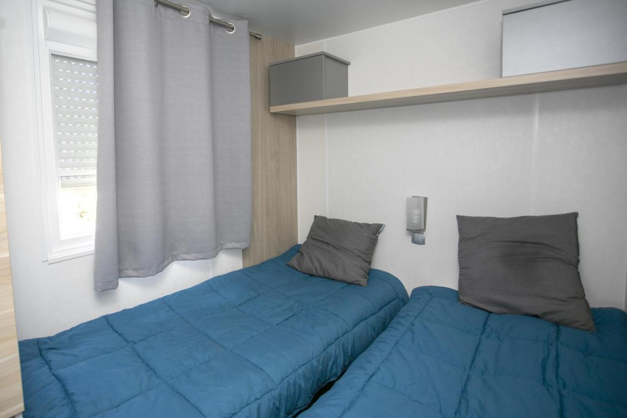 Camping Du Lac Foix Ngoại thất bức ảnh